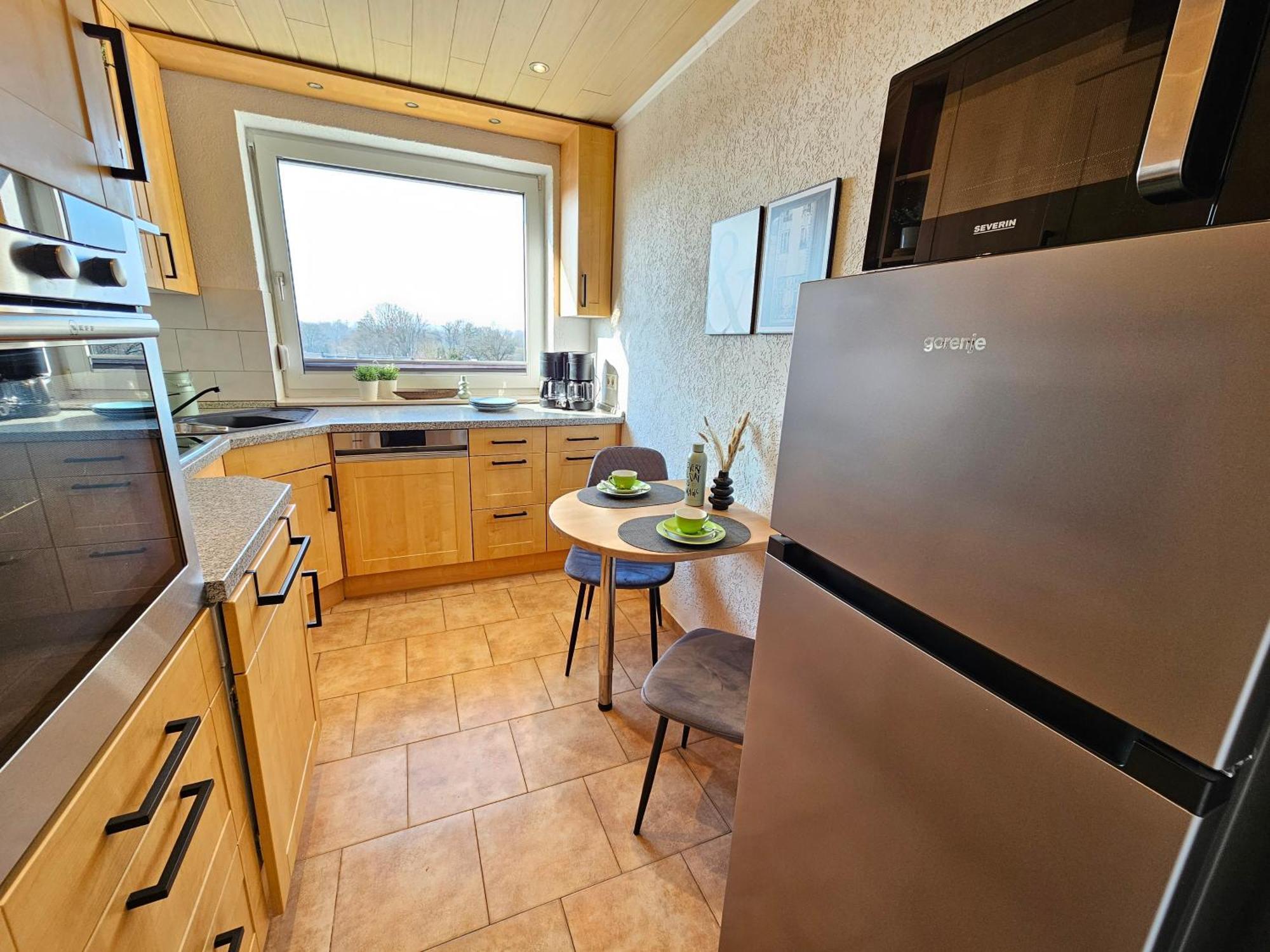 Neu Businessapp In Zentraler Lage Mit 3 Schlafzimmern Fuer Geschaeftsreisende Pendler Und Familien Naehe Sz Apartment