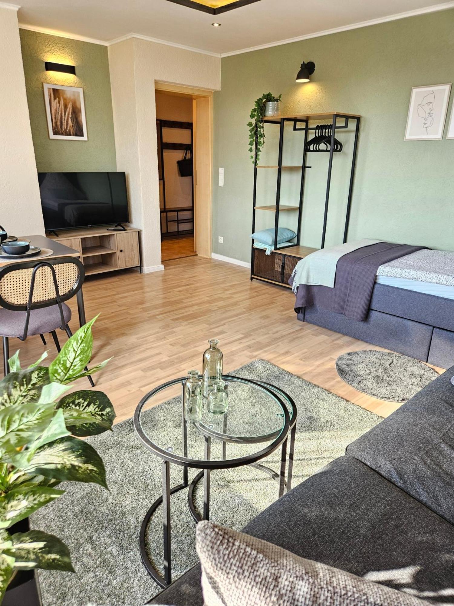 Neu Businessapp In Zentraler Lage Mit 3 Schlafzimmern Fuer Geschaeftsreisende Pendler Und Familien Naehe Sz Apartment